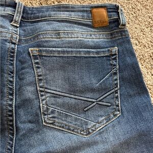 BKE Women’s Blue Jeans